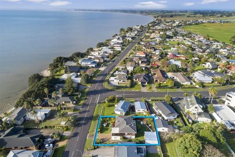 Photo of property in 60 Torkar Road, Clarks Beach, 2122