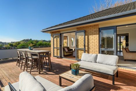 Photo of property in 74 Kinloch Way, Bethlehem, Tauranga, 3110