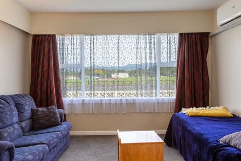 Photo of property in 82 Guy Street, Dannevirke, 4930