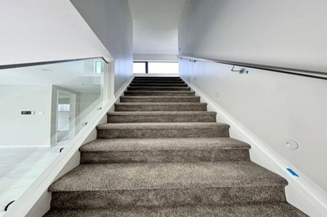 Photo of property in 15a Oakdale Road, Mount Roskill, Auckland, 1041