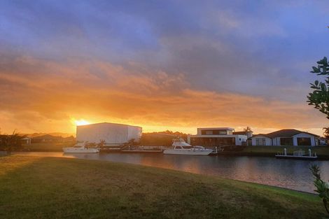 Photo of property in 4 Cordyline Way, One Tree Point, 0118