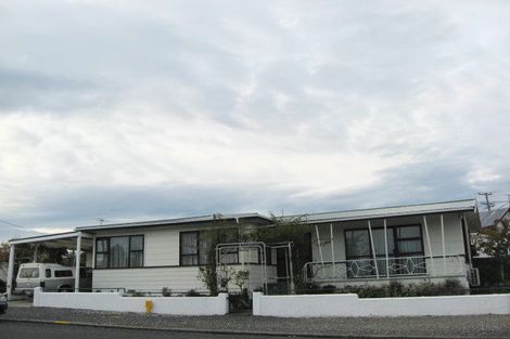 Photo of property in 28 Cromer Street, Balclutha, 9230