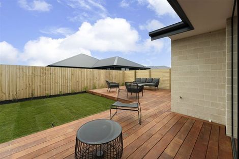 Photo of property in 39 Russell Lilley Drive, Rolleston, 7614