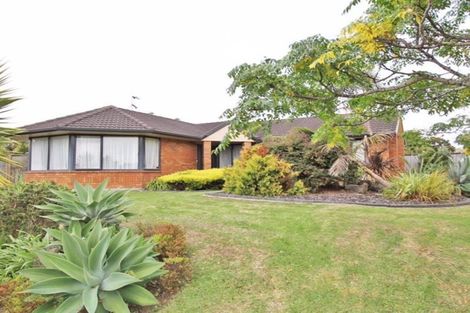 Photo of property in 1 Berkshire Terrace, Massey, Auckland, 0614
