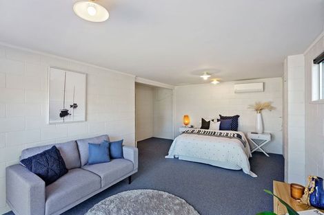 Photo of property in 7 Napier Grove, Waikanae Beach, Waikanae, 5036