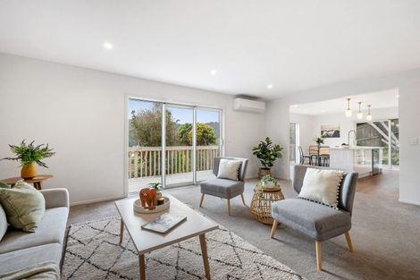 Photo of property in 11a Himalaya Crescent, Khandallah, Wellington, 6035