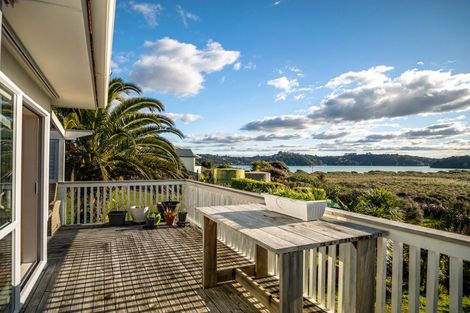 Photo of property in 3 Lichen Grove, Russell, 0272