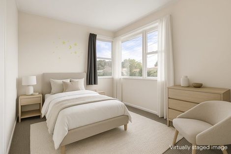 Photo of property in 1 Cedar Place, Hillcrest, Hamilton, 3216