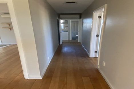 Photo of property in 30 Radbrook Street, Avonhead, Christchurch, 8042