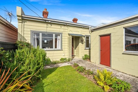 Photo of property in 11 Beresford Street, Kaikorai, Dunedin, 9010