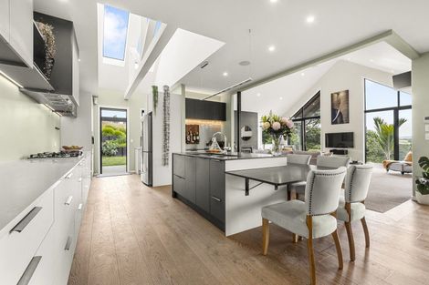 Photo of property in 19 William Andrew Road, Pukekohe, 2120