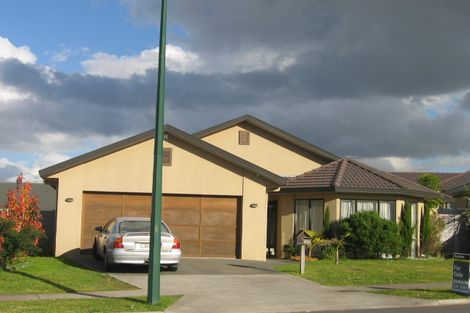 Photo of property in 18 Redcastle Drive, East Tamaki, Auckland, 2013