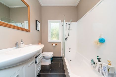 Photo of property in 62 Lyndhurst Street, Takaro, Palmerston North, 4412