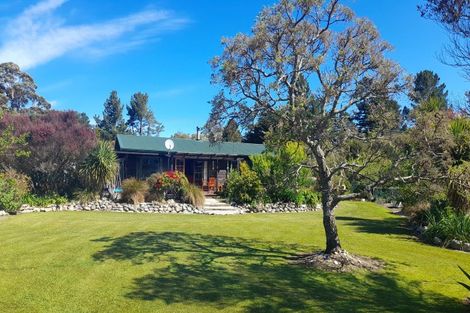 Photo of property in 2313 Takaka-collingwood Highway, Collingwood, 7073