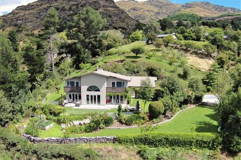 Photo of property in 11 Mcchesney Road, Arthurs Point, Queenstown, 9371