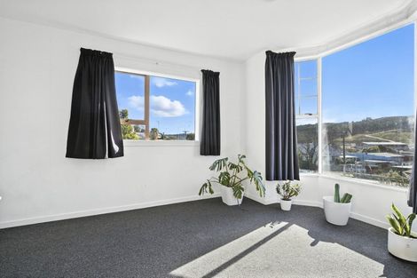 Photo of property in 100 Main South Road, Green Island, Dunedin, 9018