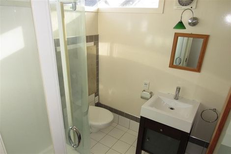 Photo of property in 195 The Terrace, Wellington Central, Wellington, 6011