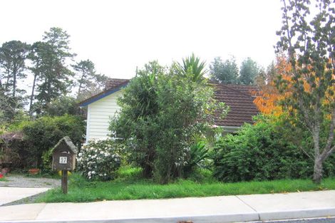 Photo of property in 27 Outlook Road, Greenhithe, Auckland, 0632