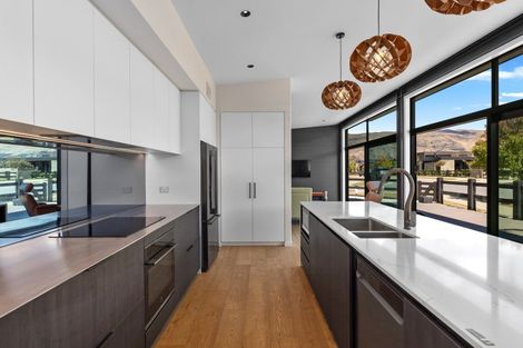 Photo of property in 1 Campbell Road, Wanaka, 9305