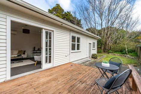 Photo of property in 2 Wood Street, Wallaceville, Upper Hutt, 5018