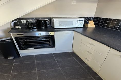 Photo of property in 18 Lower Watt Street, Wadestown, Wellington, 6012