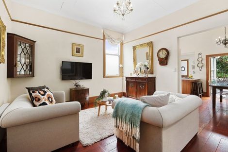 Photo of property in 69 Brougham Street, Mount Victoria, Wellington, 6011