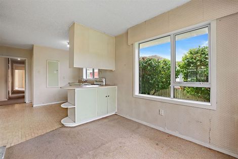 Photo of property in 5 Lochee Road, Upper Riccarton, Christchurch, 8041