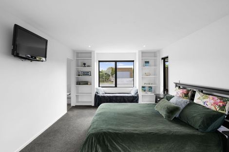 Photo of property in 2 Westburn Place, Prebbleton, 7604