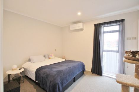 Photo of property in 5 William Stratton Lane, Hobsonville, Auckland, 0616