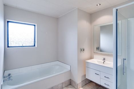 Photo of property in 5 Clement Place, Greenmeadows, Napier, 4112