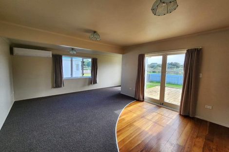 Photo of property in 40 Titoki Street, Castlecliff, Whanganui, 4501