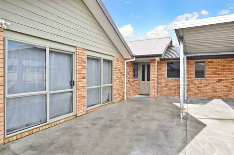 Photo of property in 24 Finchley Place, Hamilton East, Hamilton, 3216
