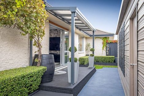 Photo of property in 500c Harewood Road, Harewood, Christchurch, 8051