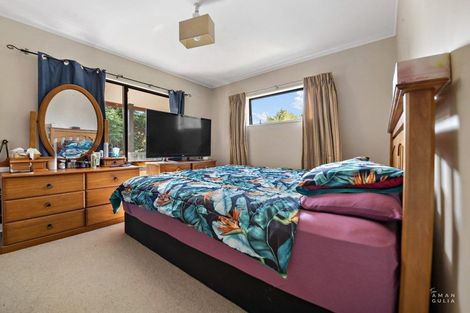 Photo of property in 2/40 Savoy Road, Glen Eden, Auckland, 0602