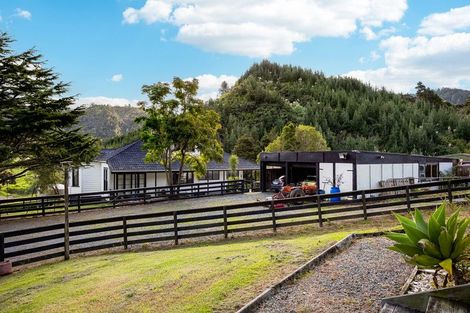Photo of property in 21 Noakes Hill Road, Puhoi, Silverdale, 0994