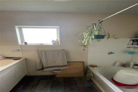 Photo of property in 196 Russell Road, Manurewa, Auckland, 2102