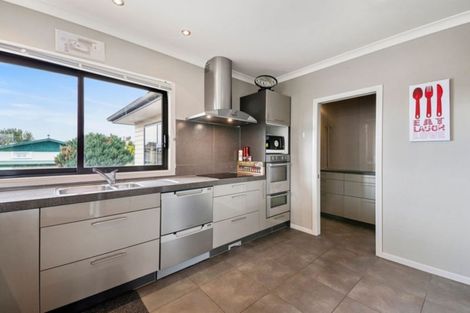 Photo of property in 96 Arawa Crescent, Tokoroa, 3420