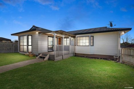 Photo of property in 2/8 View Road, Papakura, 2110