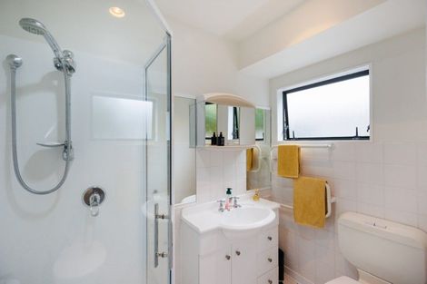 Photo of property in 127 Summerhill Drive, Fitzherbert, Palmerston North, 4410