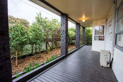 Photo of property in 6 Rhodes Street, Carterton, 5713