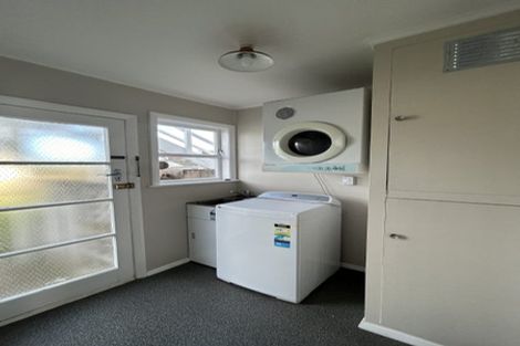 Photo of property in 28 Camperdown Road, Miramar, Wellington, 6022