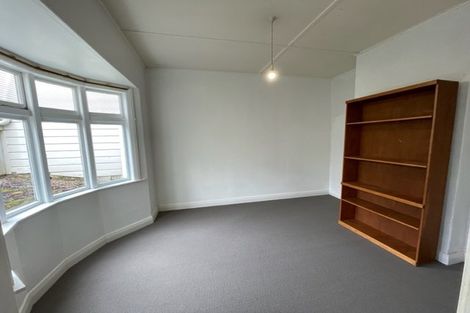 Photo of property in 120 Brougham Street, Mount Victoria, Wellington, 6011