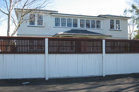 Photo of property in Casa Apartments, 160 Fitzherbert Avenue, West End, Palmerston North, 4410