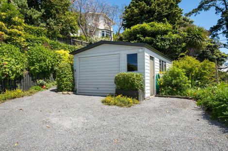 Photo of property in 35 Goldsmith Road, Hospital Hill, Napier, 4110