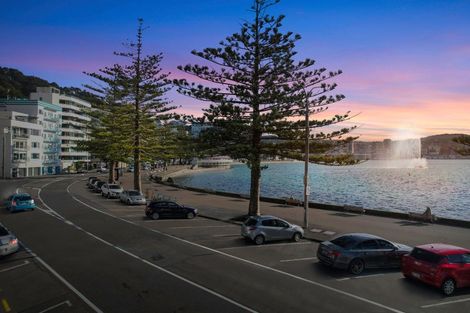 Photo of property in 286 Oriental Parade, Oriental Bay, Wellington, 6011