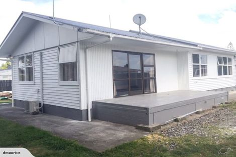 Photo of property in 9 Kambalda Street, Mangere Bridge, Auckland, 2022