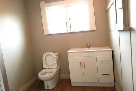 Photo of property in 11 Hansons Lane, Upper Riccarton, Christchurch, 8041