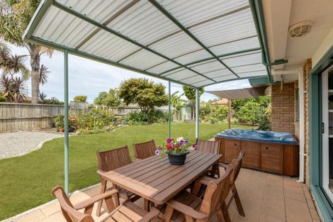 Photo of property in 172 Pacific View Road, Papamoa Beach, Papamoa, 3118