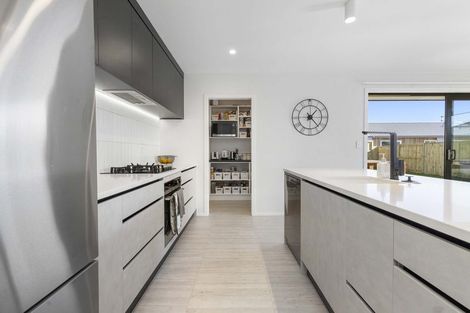 Photo of property in 27 Lockerbie Street, Morrinsville, 3300