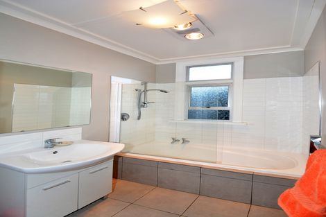 Photo of property in 23 Oakland Street, Andersons Bay, Dunedin, 9013